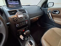 Personenauto, renault, mégane coupé-cabriolet, 2.0-16v tech line, 2006 - afbeelding 46 van  77