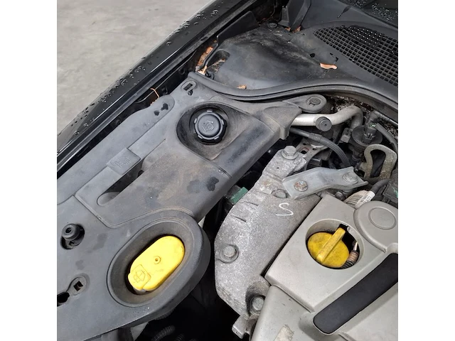 Personenauto, renault, mégane coupé-cabriolet, 2.0-16v tech line, 2006 - afbeelding 70 van  77
