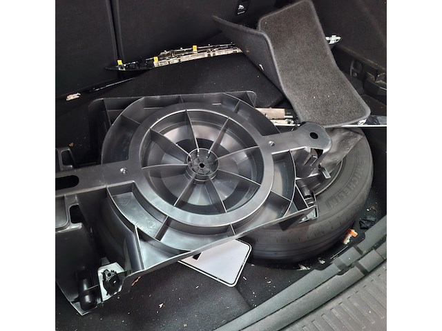Personenauto, renault, mégane estate, 1.5 dci limited, 2017 - afbeelding 43 van  74