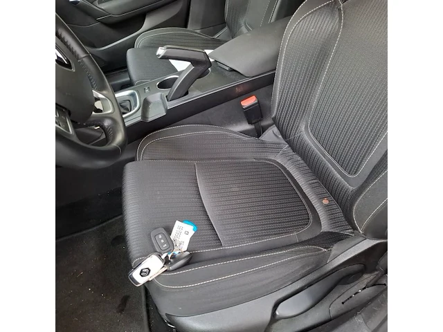 Personenauto, renault, megane estate, 2019 - afbeelding 33 van  74