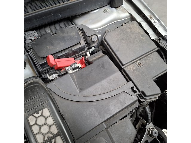 Personenauto, renault, megane estate - afbeelding 40 van  52