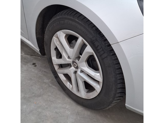 Personenauto, renault, mégane estate - afbeelding 3 van  52