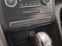 Personenauto, renault, megane estate - afbeelding 10 van  44