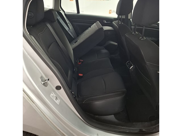 Personenauto, renault, megane estate - afbeelding 19 van  44