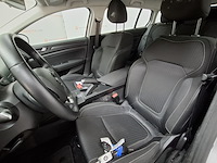 Personenauto, renault, megane estate - afbeelding 19 van  54