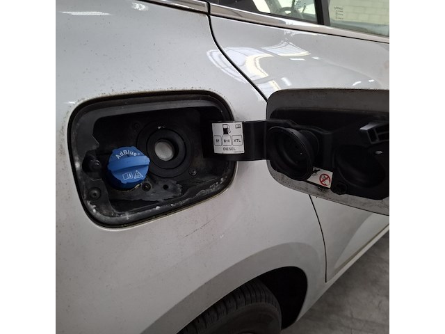 Personenauto, renault, megane estate - afbeelding 38 van  54