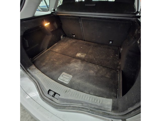 Personenauto, renault, megane estate - afbeelding 28 van  51