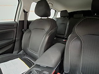 Personenauto, renault, mégane estate - afbeelding 31 van  59