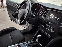Personenauto, renault, mégane estate - afbeelding 39 van  59