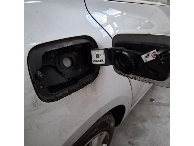 Personenauto, renault, mégane estate - afbeelding 43 van  59