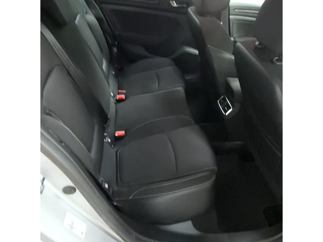 Personenauto, renault, megane estate - afbeelding 11 van  24