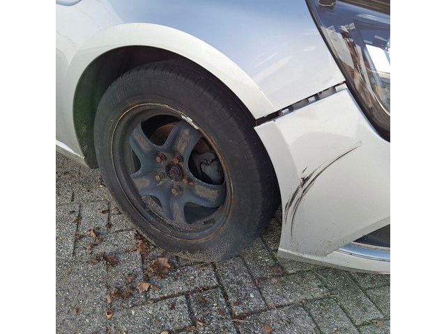 Personenauto, renault, megane estate - afbeelding 9 van  57
