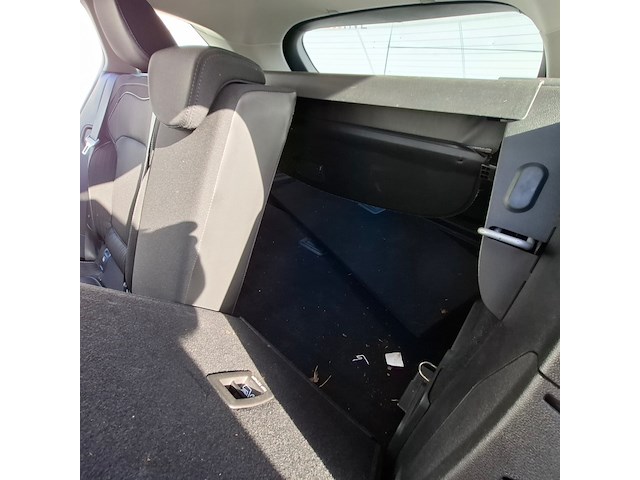 Personenauto, renault, megane estate - afbeelding 31 van  57