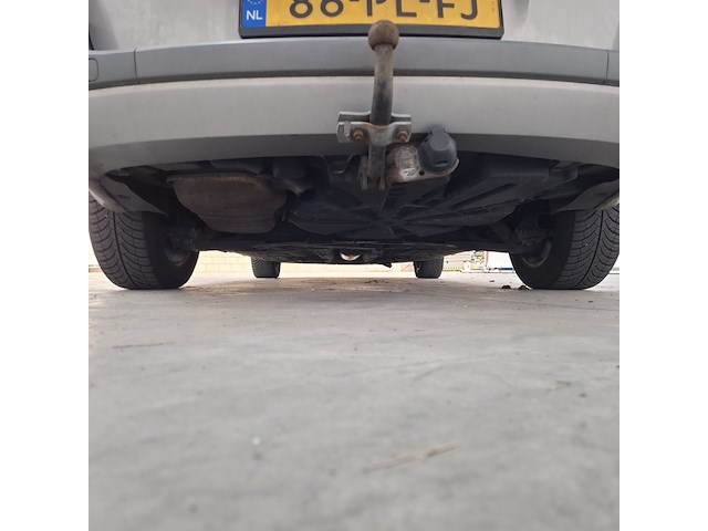 Personenauto, renault, mégane grand tour, 2.0-16v expression luxe, 2004 - afbeelding 4 van  54