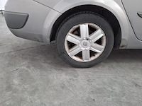 Personenauto, renault, mégane grand tour, 2.0-16v expression luxe, 2004 - afbeelding 5 van  54