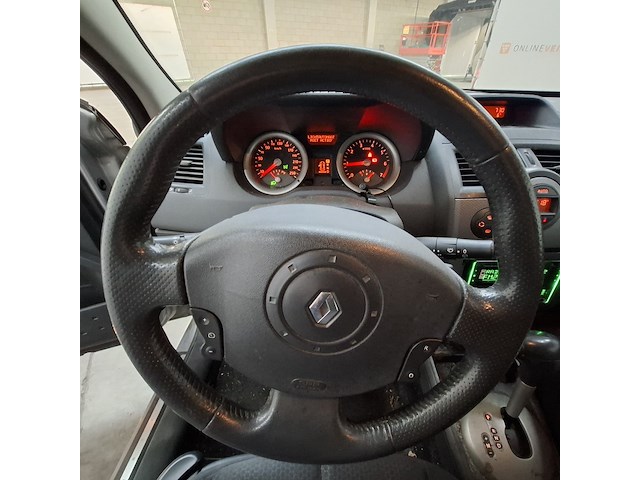 Personenauto, renault, mégane grand tour, 2.0-16v expression luxe, 2004 - afbeelding 17 van  54