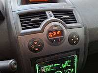 Personenauto, renault, mégane grand tour, 2.0-16v expression luxe, 2004 - afbeelding 20 van  54