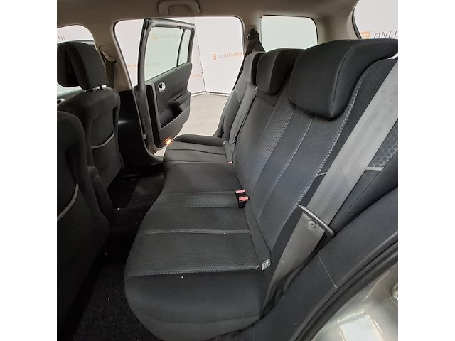 Personenauto, renault, mégane grand tour, 2.0-16v expression luxe, 2004 - afbeelding 26 van  54