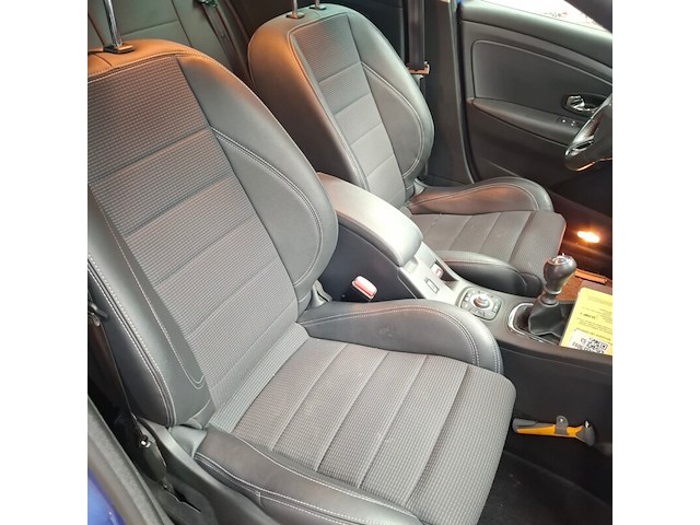 Personenauto, renault, megane gt-line, 2015 - afbeelding 22 van  37