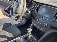 Personenauto, renault, megane, schade-auto - afbeelding 6 van  54