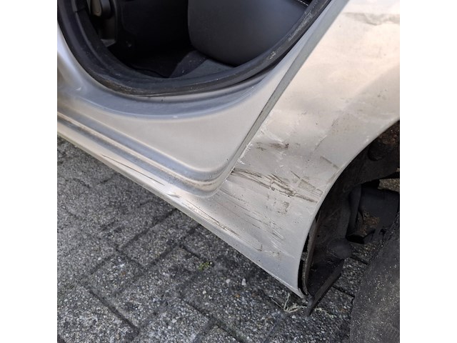 Personenauto, renault, megane, schade-auto - afbeelding 11 van  54
