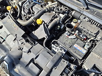 Personenauto, renault, megane, schade-auto - afbeelding 15 van  54