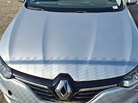 Personenauto, renault, megane, schade-auto - afbeelding 22 van  54