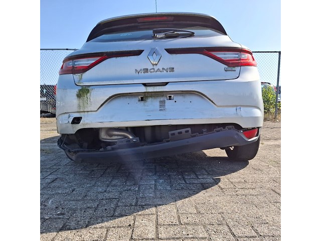 Personenauto, renault, megane, schade-auto - afbeelding 30 van  54