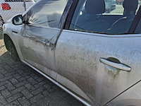 Personenauto, renault, megane, schade-auto - afbeelding 32 van  54