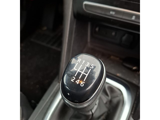 Personenauto, renault, megane - afbeelding 18 van  36