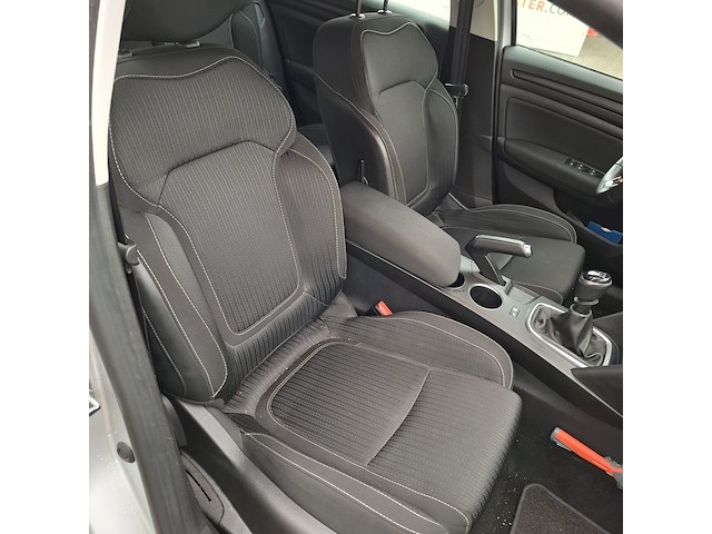 Personenauto, renault, megane - afbeelding 20 van  36