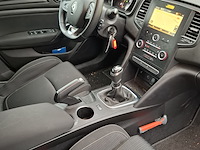 Personenauto, renault, megane - afbeelding 21 van  36
