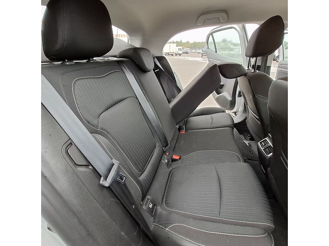 Personenauto, renault, megane - afbeelding 22 van  45