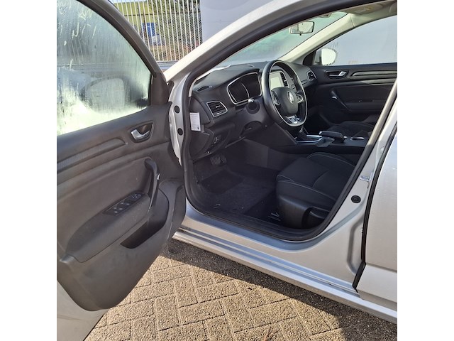 Personenauto, renault, megane - afbeelding 17 van  42