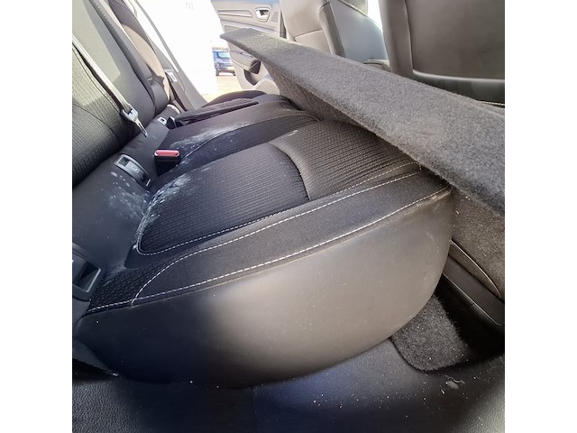 Personenauto, renault, megane - afbeelding 27 van  42