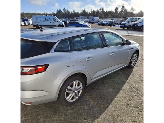 Personenauto, renault, megane - afbeelding 38 van  42