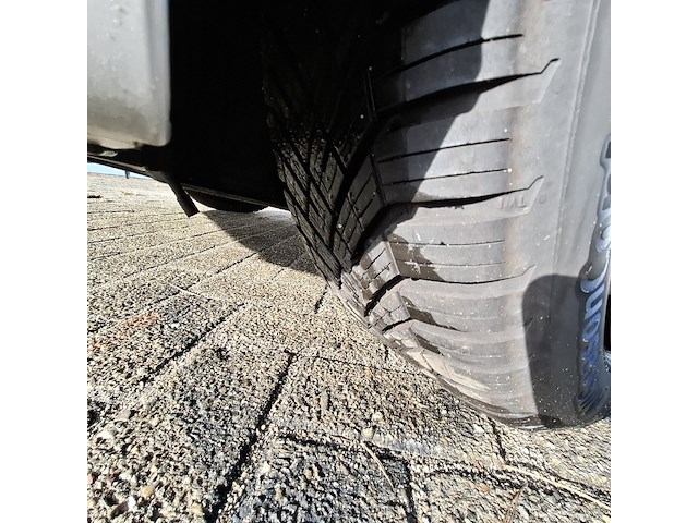 Personenauto, renault, megane - afbeelding 42 van  42