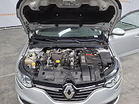 Personenauto, renault, megane - afbeelding 11 van  47