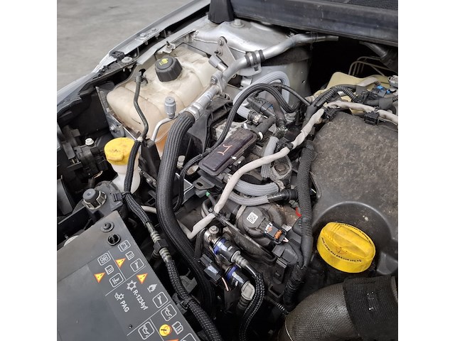 Personenauto, renault, megane - afbeelding 16 van  47