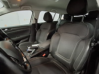 Personenauto, renault, megane - afbeelding 18 van  47