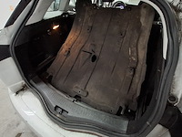 Personenauto, renault, megane - afbeelding 30 van  47