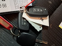 Personenauto, renault, megane - afbeelding 19 van  44