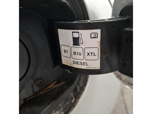 Personenauto, renault, megane - afbeelding 26 van  44