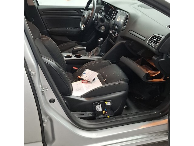 Personenauto, renault, megane - afbeelding 30 van  44