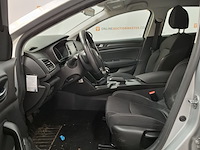 Personenauto, renault, megane - afbeelding 6 van  31