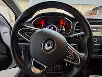 Personenauto, renault, megane - afbeelding 9 van  31