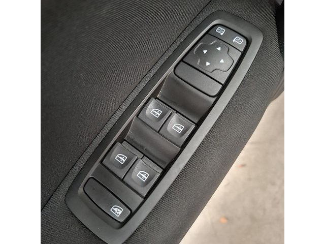 Personenauto, renault, megane - afbeelding 14 van  31