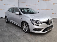 Personenauto, renault, megane - afbeelding 23 van  31