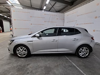 Personenauto, renault, megane - afbeelding 30 van  31