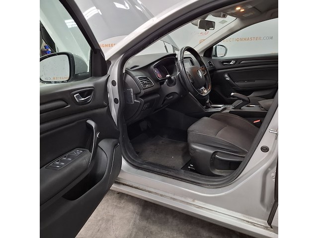 Personenauto, renault, megane - afbeelding 17 van  47